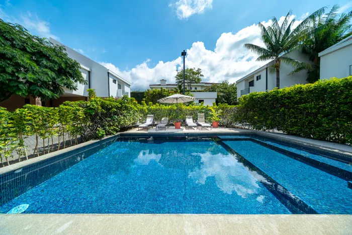 Venta de casa en condominio en Santa Ana Centro en Pozos, Santa Ana, San José — $315,000