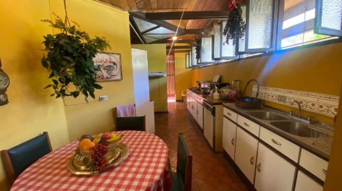 Se vende casa en Zapote San José 25-436 en Zapote, San José — $265,000