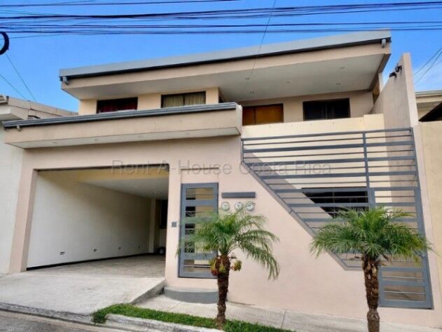 Venta de Casa con 2 Apartamentos en San Diego, La Unión. RAH 27-78 en San Diego, La Unión, Cartago — ₡ 137 000 000