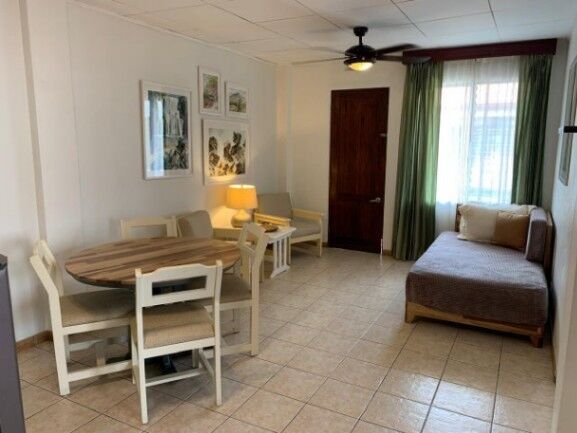 Se alquila apartamento amoblado en La Sabana San José 25-1909 in Mata Redonda, San José — $1,000