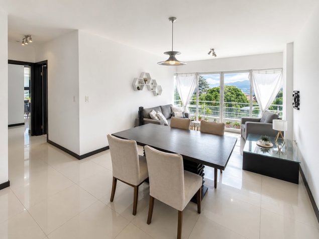 Venta de Apartamento amoblado en Santa Ana in Santa Ana, San José — $215,000 - Photo 3 of 14