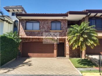 ALQUILER AMPLIA CASA EN CONDOMINIO SANTA ANA POZOS en Pozos, Santa Ana, San José — $1,450 - Foto 5 de 16