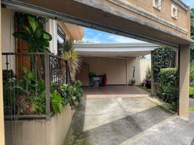 Tu Refugio de Paz y Comodidad en El Carmen – Hogar Acogedor en Residencial Privado en Mata de Plátano, Goicoechea, San José — $149,500
