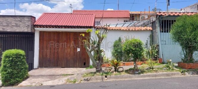 Venta de Casa en Desamparados-San Antonio. RAH 26-1697 en San Antonio, Desamparados, San José — ₡ 80 000 000