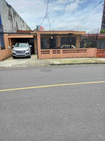 Venta de Casa en Calle Blancos de Goicoechea. RAH 26-1095 INVERSIÓN en Calle Blancos, Goicoechea, San José — $430,000