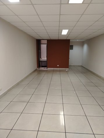 Edificio en Venta,en Goicoechea,Guadalupe,Uso Mixto,Inversionista,5PJG in Carmen, San José — $320,000 - Photo 3 of 26