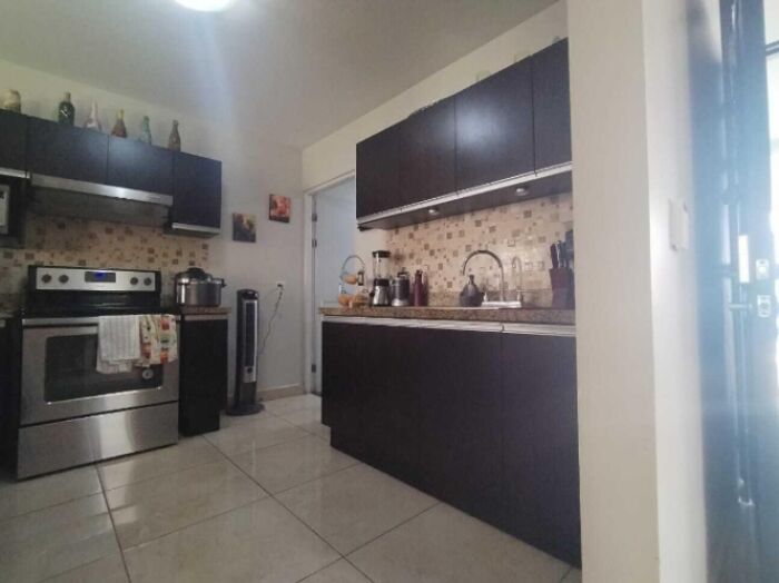 Se vende casa en Montes de Oca San José 26-905 in Sabanilla, Montes De Oca, San José — $450,000