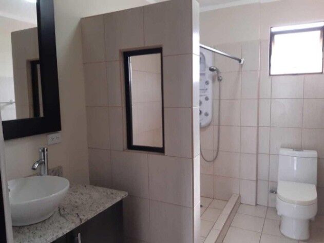 Venta de Casa en Pozos de Santa Ana. RAH 25-1249 in Pozos, Santa Ana, San José — $215,000