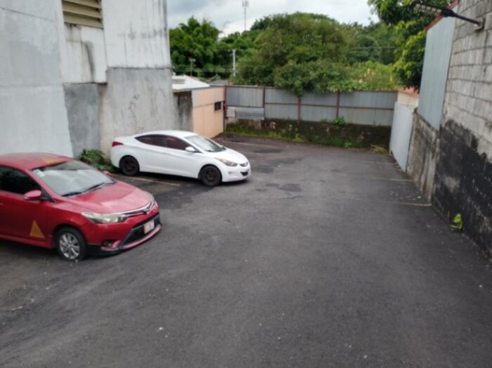 Venta de Lote Mixto en San Pedro-Montes de Oca. RAH 26-930 in San Pedro, Montes De Oca, San José — ₡ 70 000 000