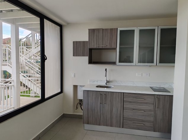 Gran Oportunidad de alquier en bello horizonte in Escazú, San José — $1,100 - Photo 2 of 8
