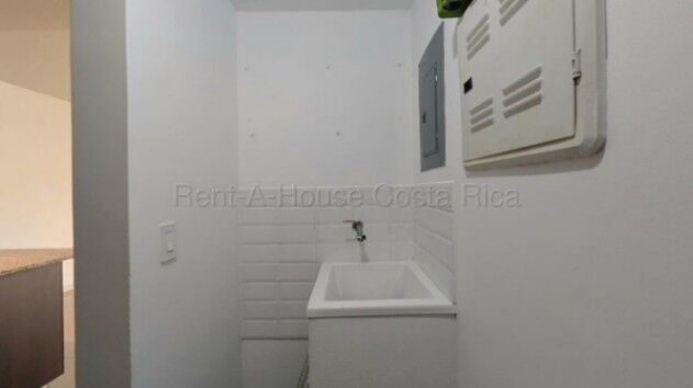 Alquiler de Apartamento en Curridabat-Granadilla. RAH 26-1824  in Granadilla, Curridabat, San José — $1,200