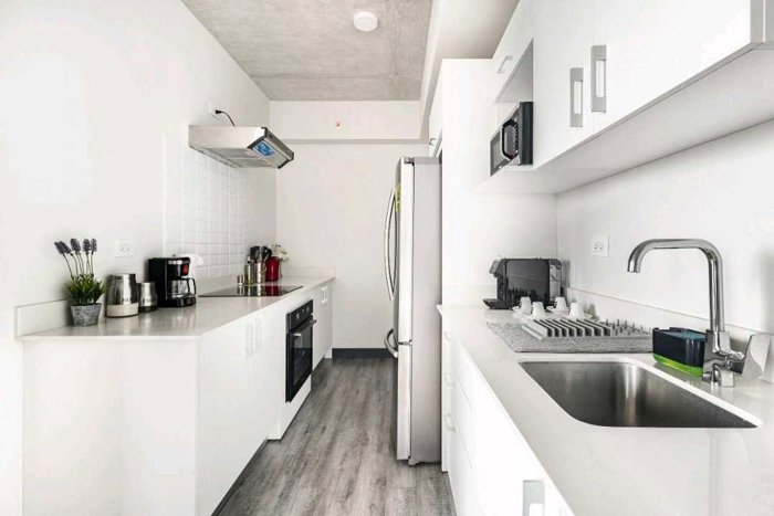 ALQUILO APARTAMENTO AMOBLADO 2 HABITACIONES, SECRET SABANA en Mata Redonda, San José — ₡ 650 000
