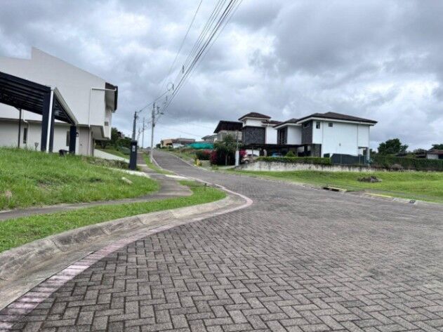 Venta de Lote en La Guácima, Alajuela in Guácima, Alajuela — $100,000