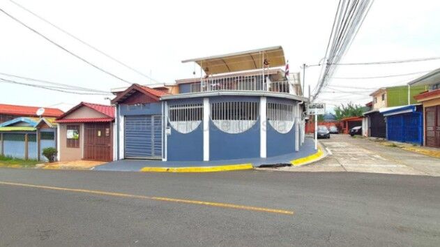 MLS-26-2265 KQ VENTA CASA GRAVILIAS DESAMPARADOS CONTACTENOS AL # 88987222 en Gravilias, Desamparados, San José — ₡ 100 000 000