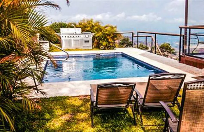 Boutique-style hotel in Atenas in Atenas, Alajuela — $1,750,000 - Photo 3 of 12