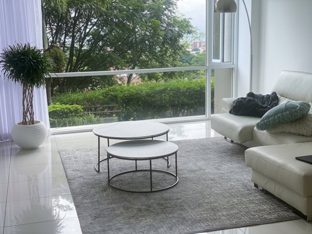Venta/Alquiler Apartamento en condominio Alta Pietra, Escazú (AF) en San Rafael, Escazú, San José — $180,000 - Foto 2 de 16