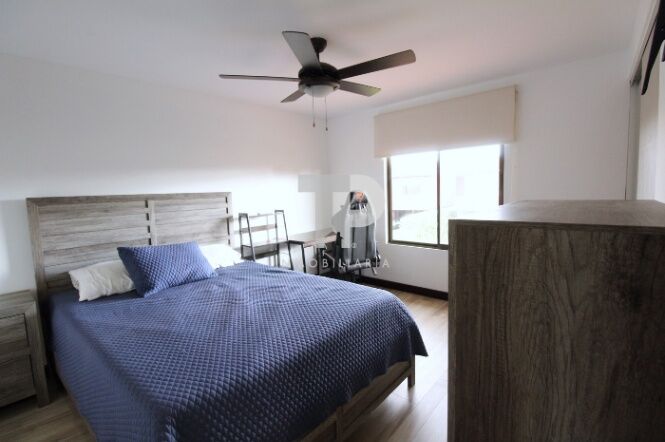 CASA EXCLUSIVA ENTRE SAN ANTONIO DE BELÉN Y SAN RAFAEL DE ALAJUELA AMPLIO PATIO Y ESPACIOSA SCG4 en San Antonio, Belén, Heredia — $280,000