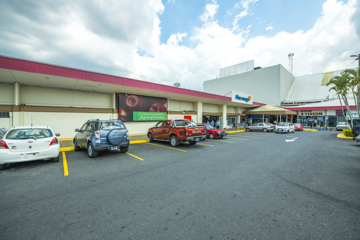 ALQUILER DE LOCALES EN CENTRO COMERCIAL, SAN JOSE, DESAMPARADOS en Desamparados, San José — $1,573