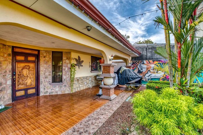 Descubre esta hermosa propiedad en el corazón de Jacó in Jacó, Garabito, Puntarenas — $345,000 - Photo 3 of 22