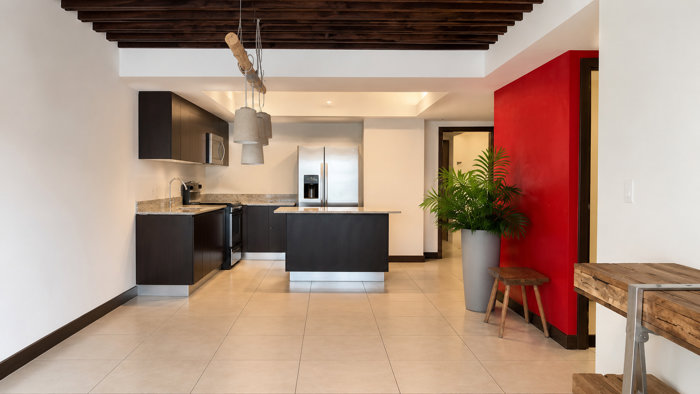 Venta Apartamento 702 Torre Los Yoses in Zapote, San José — $210,000