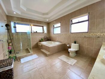 Venta de Casa en La Unión, Cartago. RAH 25-8 en Tres Ríos, La Unión, Cartago — $625,000 - Foto 5 de 10