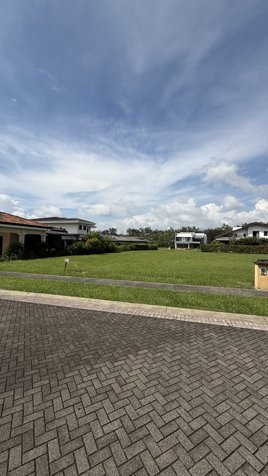 LOTE EN VENTA, LISTO PARA CONSTRUIR  HACIENDA LOS REYES in Guácima, Alajuela — $150,000 - Photo 3 of 12