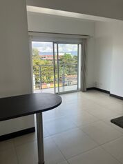 ALQUILER APARTAMENTO SAN PEDRO Tel: 8325 9589 2 HABITACIONES in San Pedro, Montes De Oca, San José — 500 000 ₡ - Photo 5 of 6