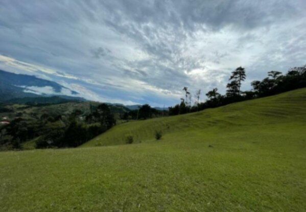 Venta de Lote en Quebradilla, Cartago.  in Quebradilla, Cartago — $130,350
