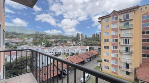 Se alquila apartamento en Escazú Centro 26-2275 in Escazú, San José — $1,250