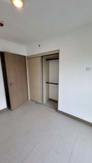 Condominio de 3 habitaciones con vista a la montaña: en Live Jacó in Jacó, Garabito, Puntarenas — $289,000 - Photo 4 of 10