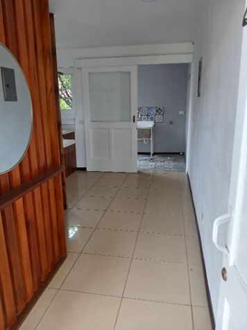 Alquiler Apartamento , Pozos de Santa Ana in Pozos, Santa Ana, San José — ₡ 300 000