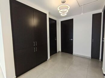 Se vende moderna casa con amplio patio en San Isidro Heredia 25-1931 en San Isidro, Heredia — $719,000 - Foto 5 de 20