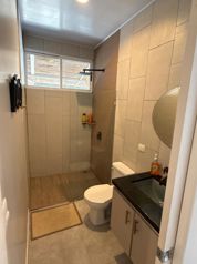 Casa Moderna de 3 Habitaciones en Bahía Ballena, Uvita en Bahía Ballena, Osa, Puntarenas — $264,000 - Foto 4 de 61