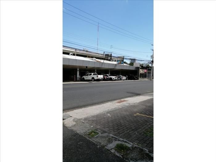 ALQUILER DE LOCALES COMERCIALES, SAN JOSE, CENTRO COMERCIAL SABANA SUR en Mata Redonda, San José — ₡ 3 087 120