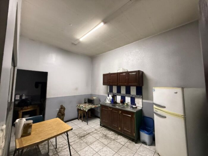 Venta de Edificio Comercial en Heredia. RAH 26-508 en Heredia — $685,000