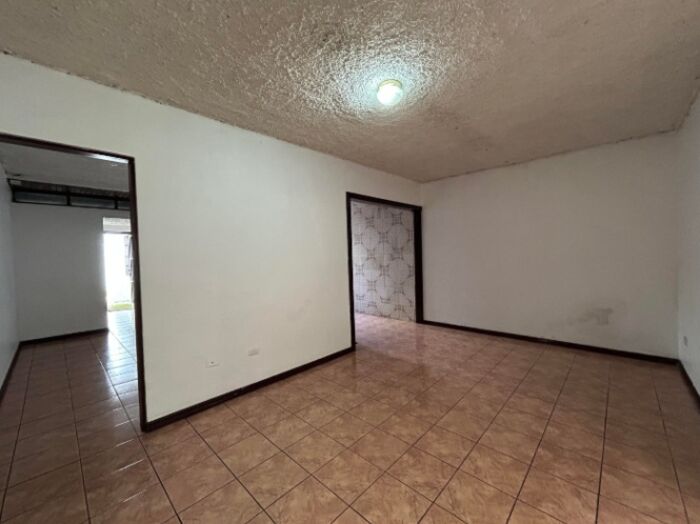 CASA EN VENTA, ALAJUELA,$255.000 Cod#25-1221 in Alajuela — $255,000