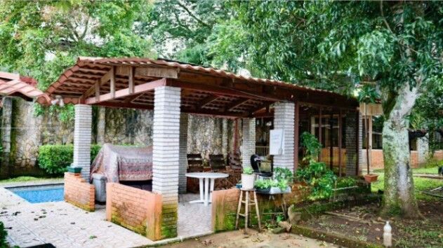 Venta de Casa + 2 APTOS en Mora-Colón, San José. RAH 26-183 in Colón, Mora, San José — $695,000