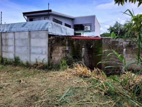 Oportunidad de Inversión Se vende lote de 993 m² ofc/ ad  in Damas, Desamparados, San José — $299,000