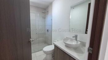 Alquiler de Casa en Belén-La Ribera, Heredia. RAH 26-1625 in La Ribera, Belén, Heredia — $1,250 - Photo 5 of 15