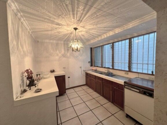 MLS-26-1601 LS VENTA HERMOSA CASA ALAJUELA CENTRO en Alajuela — $595,000