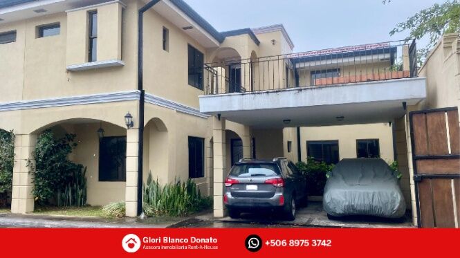 Casa en Venta en Santa Ana Centro in Pozos, Santa Ana, San José — $250,000