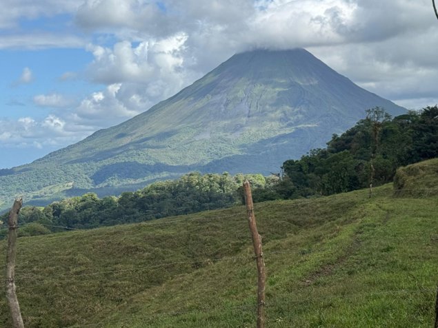 FINCA con Vista al Volcán Arenal a 35min de La Fortuna en La Fortuna, San Carlos, Alajuela — ₡ 666 000 000