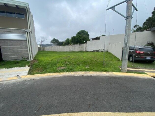 Venta de Lote en Brasil de Santa Ana. RAH 25-686 in Brasil, Santa Ana, San José — $85,000