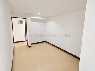 Venta de Casa en Cartago-Agua Caliente o San Fco. RAH 27-434 en Aguacaliente, Cartago — 53 000 000 ₡ - Foto 2 de 5