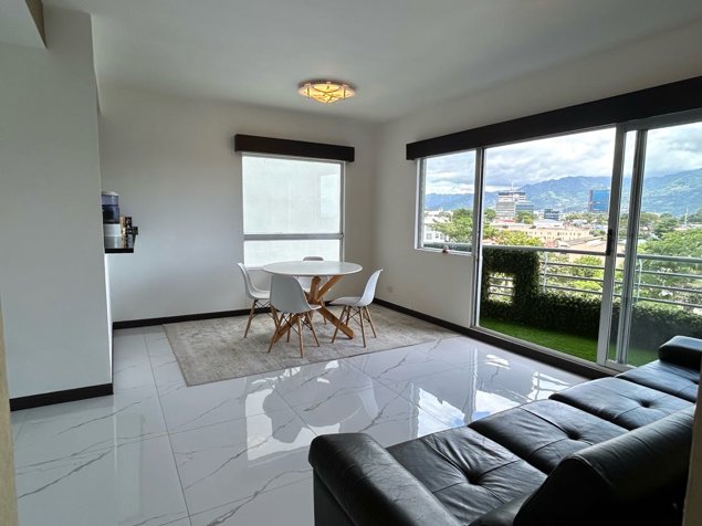 Apartamento Amueblado en Condado del Parque. Sabana en Pavas, San José — $1,600