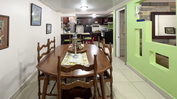 Se vende Propiedad con una Casa y dos Apartamentos, Moravia (FE). en San Vicente, Moravia, San José — $295,000 - Foto 3 de 16