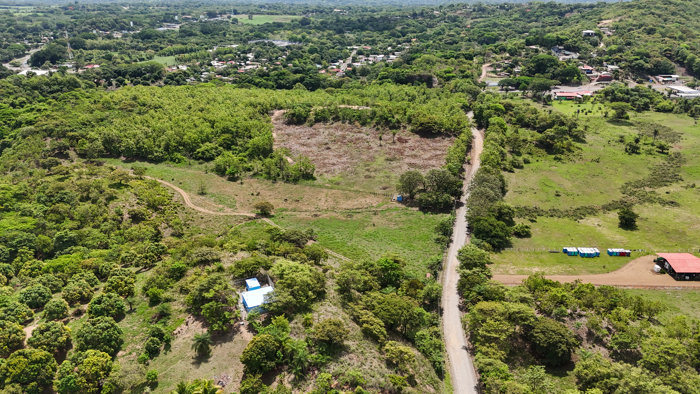 Terreno Industrial en VENTA Orotina – 59.761 m² | Alto Potencial in Coyolar, Orotina, Alajuela — $1,494,025 - Photo 2 of 31