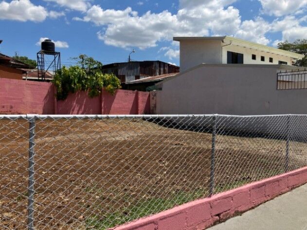 SE VENDE BELLO LOTE PARA CONSTRUIR EN ATENAS.  in Atenas, Alajuela — ₡ 27 000 000
