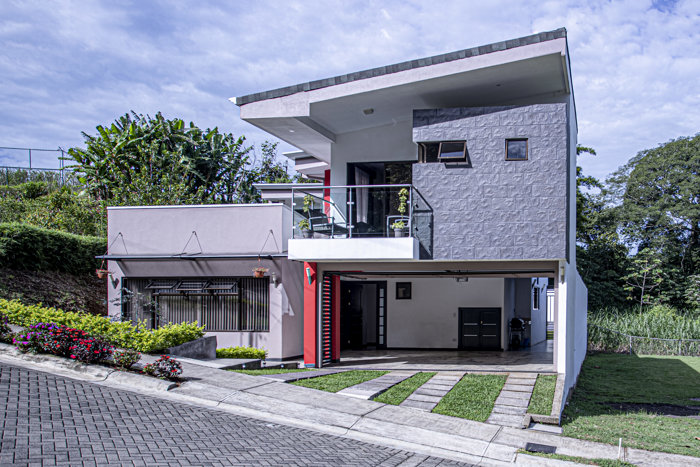 Encuentra tu Hogar Ideal en Tacares, Grecia,Casa Moderna en Condominio in Tacares, Grecia, Alajuela — ₡ 175 000 000