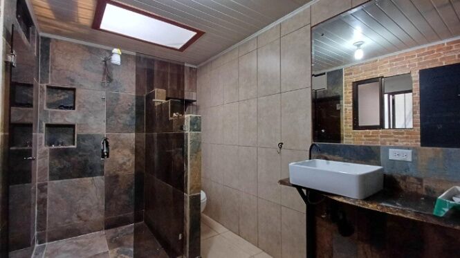 Venta de Casa + APTO en Ipis de Goicoechea. RAH 26-244 en Ipís, Goicoechea, San José — ₡ 97 000 000